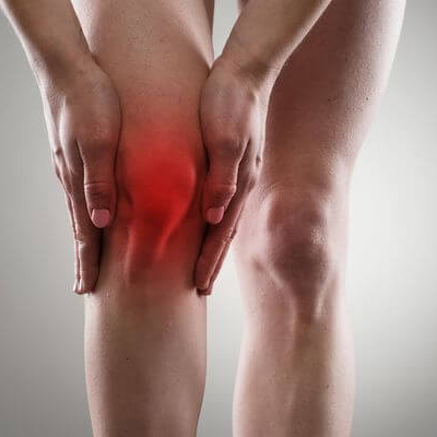 Боль в коленях, причины и лечение
